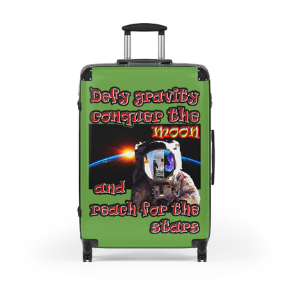 defy conquer reach - Suitcase (green)