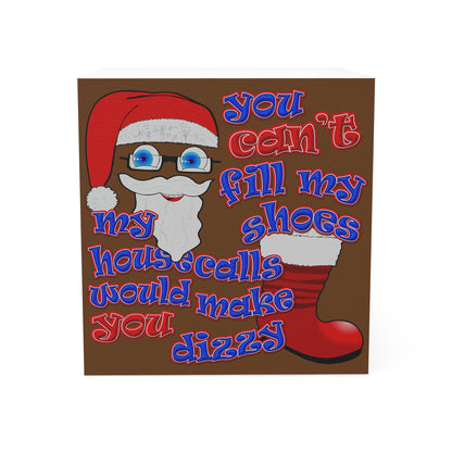 santa's shoes - note cube (brown)