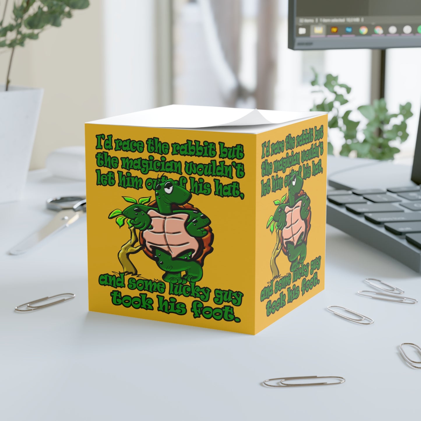 turtle race - note cube (yellow)