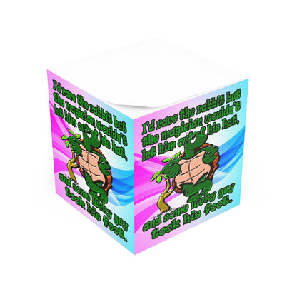 turtle race - note cube (light blue-pink wave)