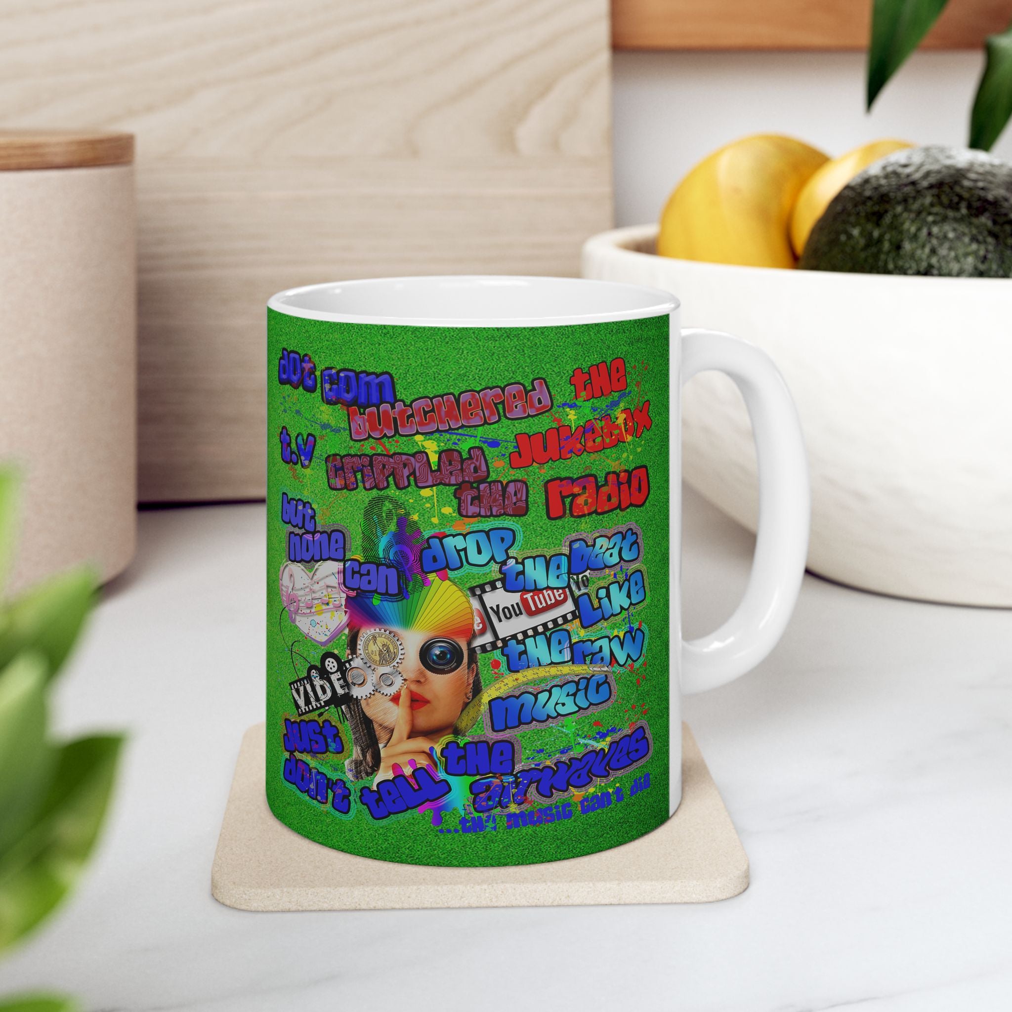 drop the beat - White Mug (green turf)