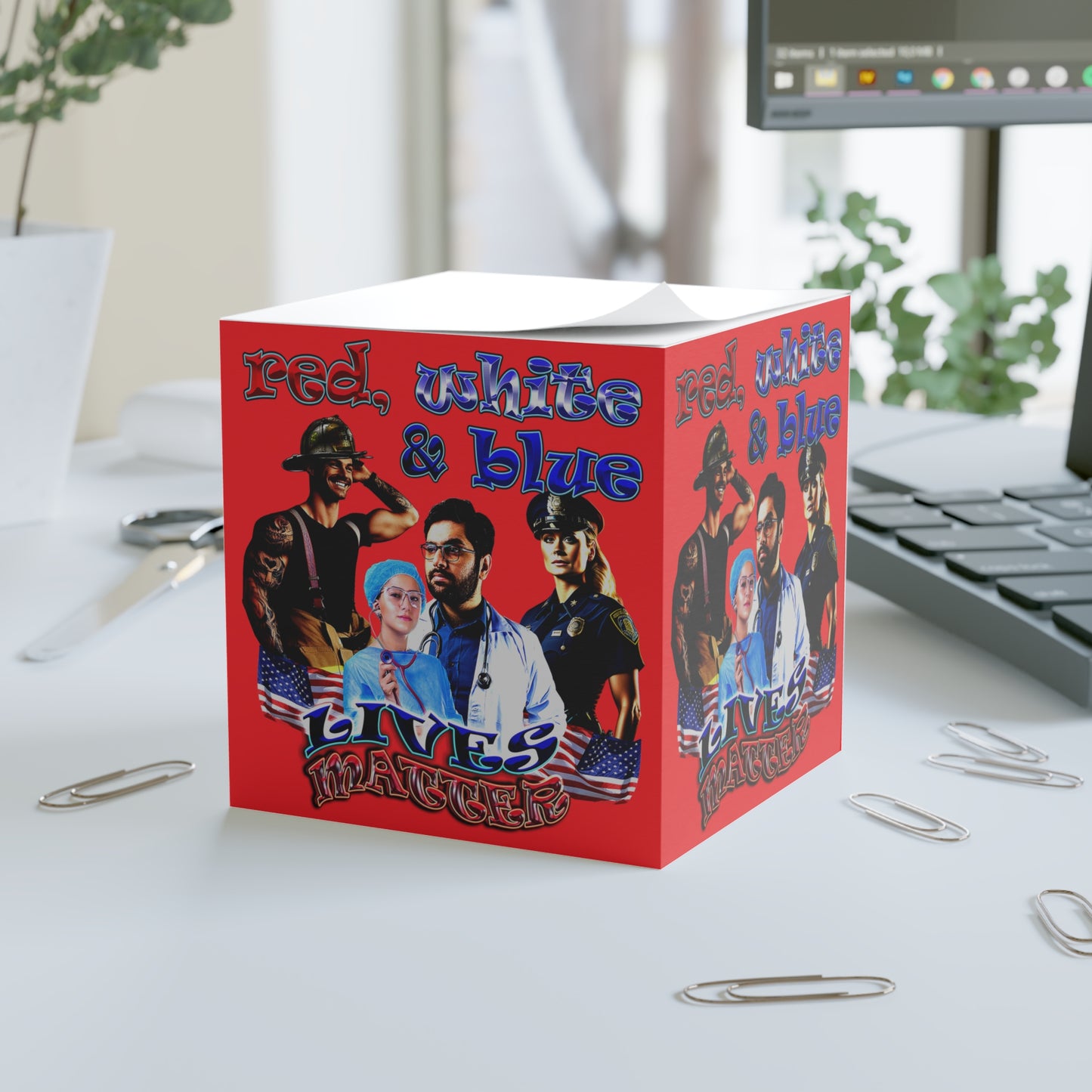 rw&b lives matter - note cube (red)