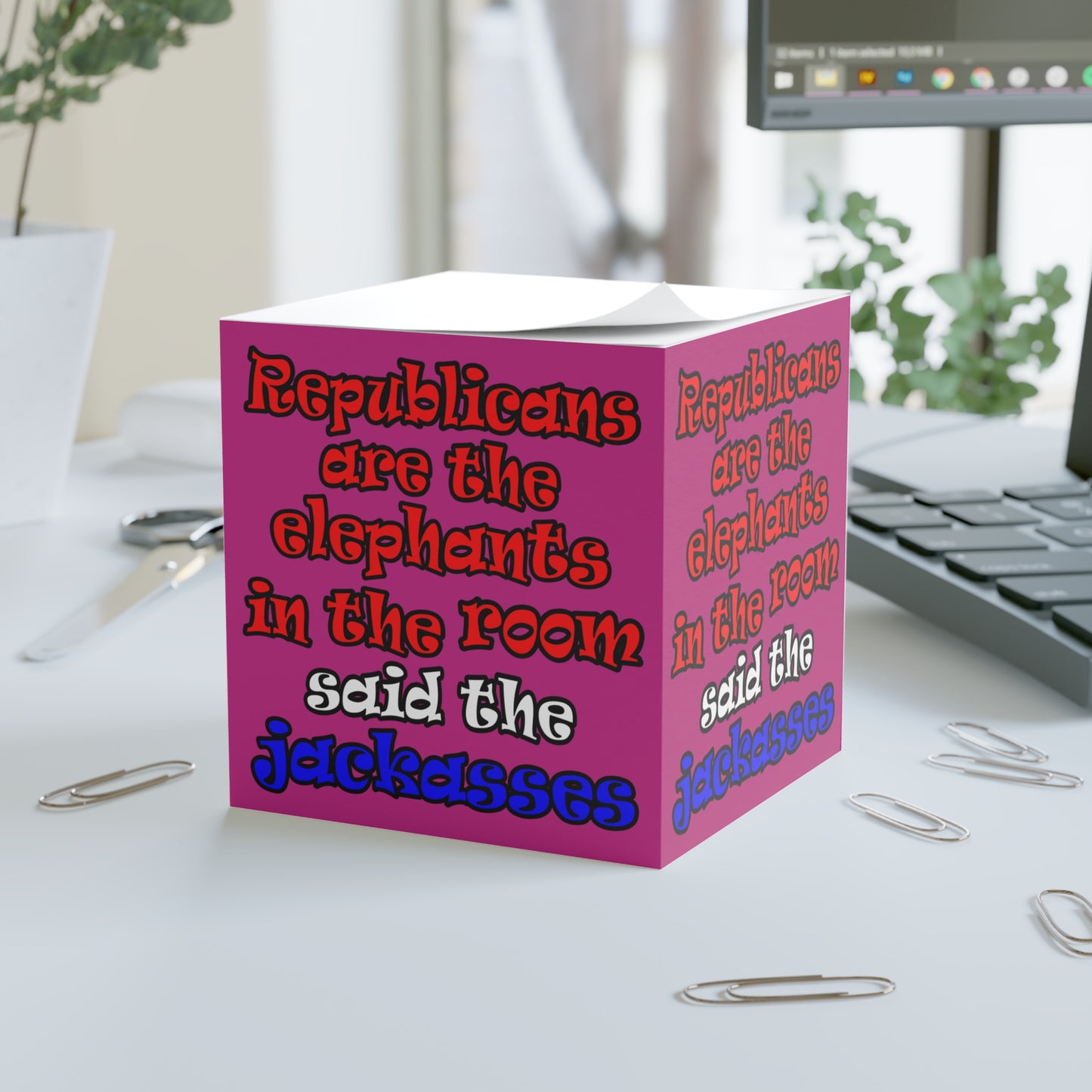 donkeys and elephants - note cube (pink)