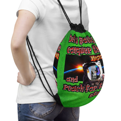 defy conquer reach - Drawstring Bag (green turf)