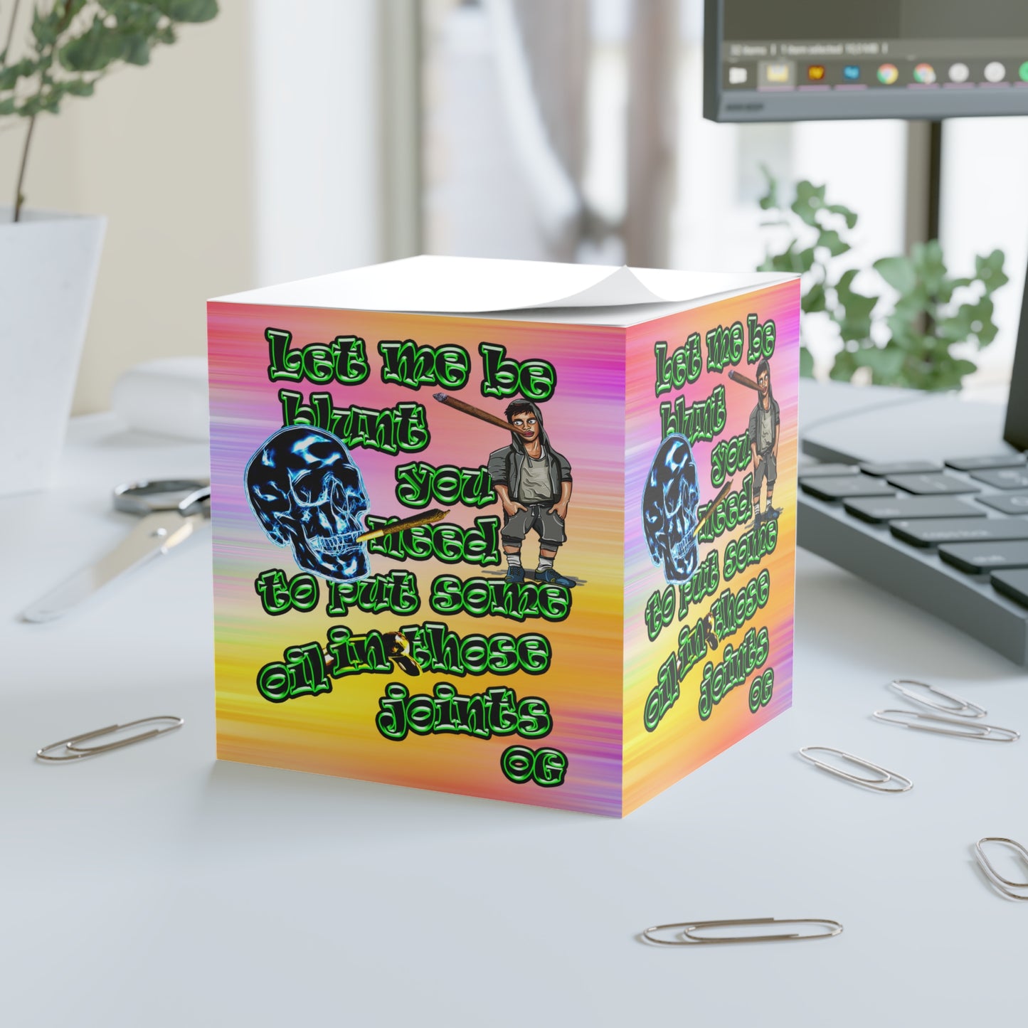 og - note cube (color blur)