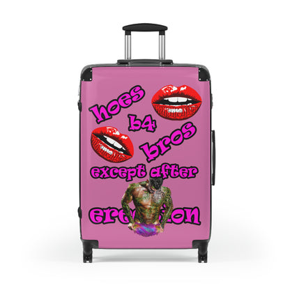 hoes b4 bros - Suitcase (light pink)