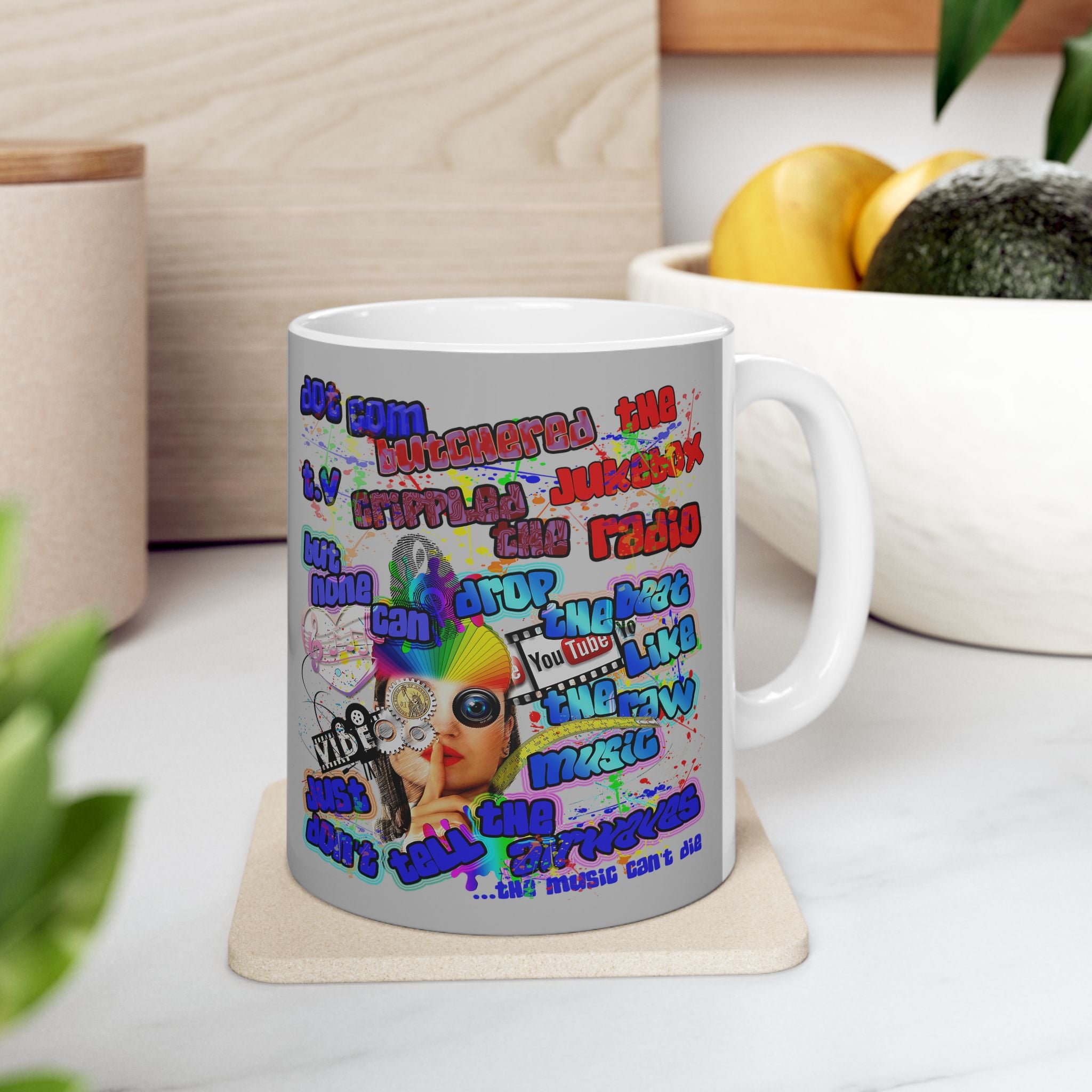 drop the beat - White Mug (light grey)