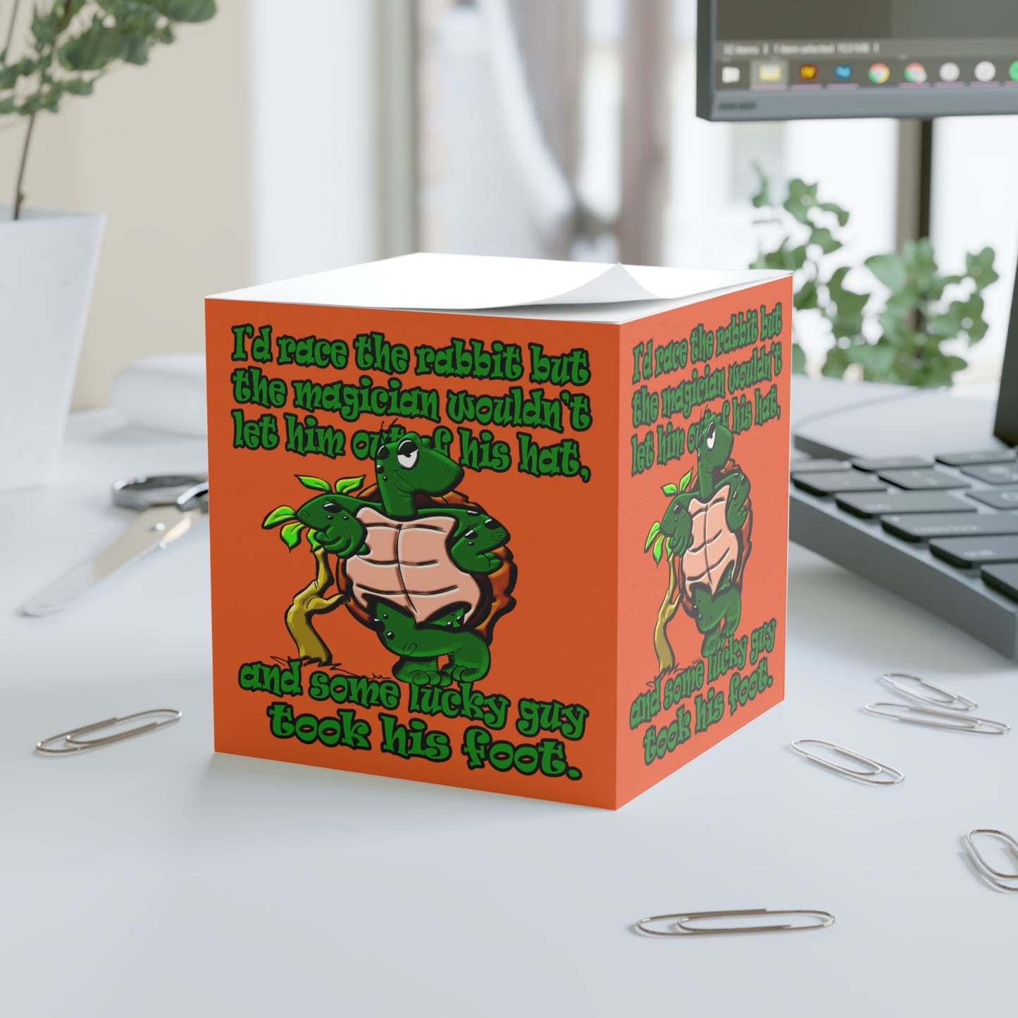turtle race - note cube (orange)