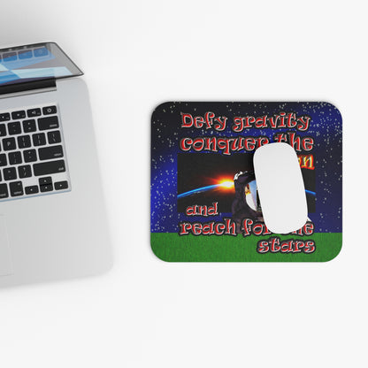defy conquer reach - Mouse Pad (Rectangle) ('snoops' background)