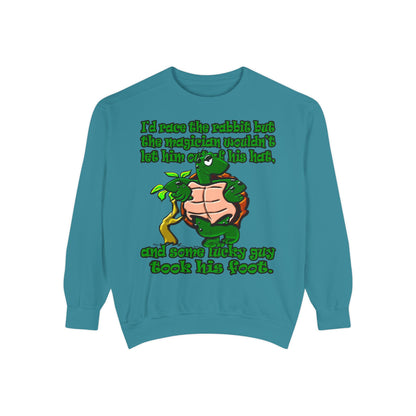 turtle race - Unisex Garment-Dyed Sweatshirt