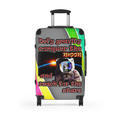 defy conquer reach - Suitcase (rainbow split)