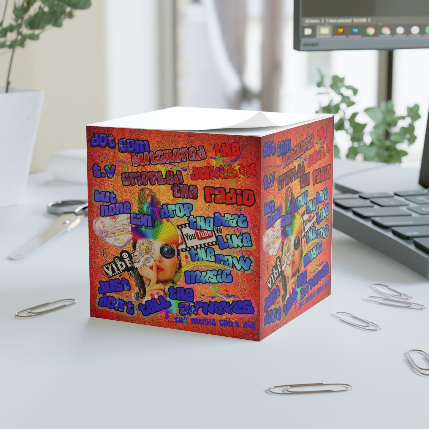 drop the beat - note cube (burnt orange)