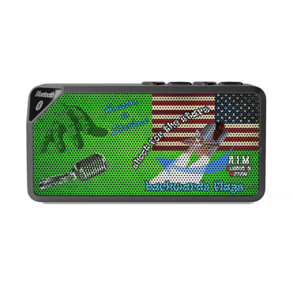 shoot for the stars - Jabba Bluetooth Speaker (green turf)