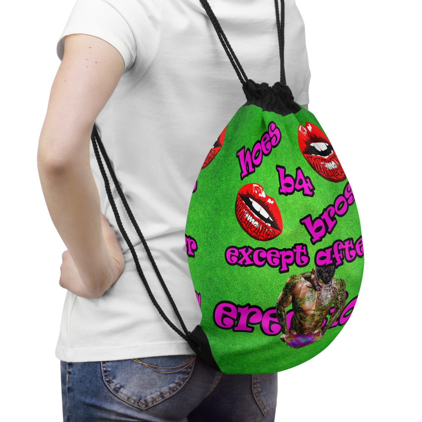 hoes b4 bros - Drawstring Bag (green turf)