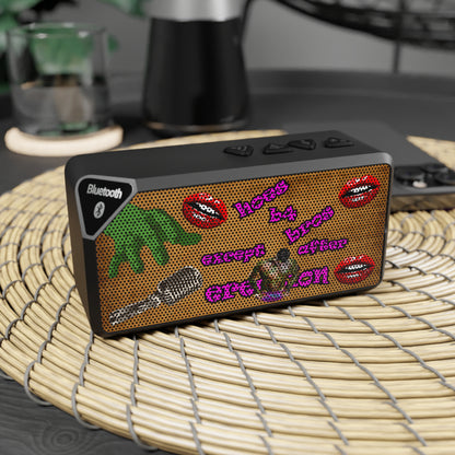 hoes b4 bros - Jabba Bluetooth Speaker (brown papyrus)