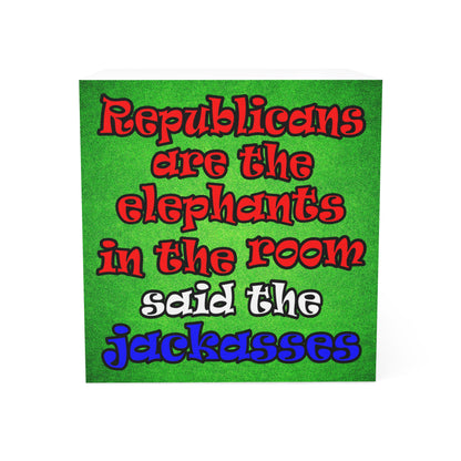 donkeys and elephants - note cube (green turf)