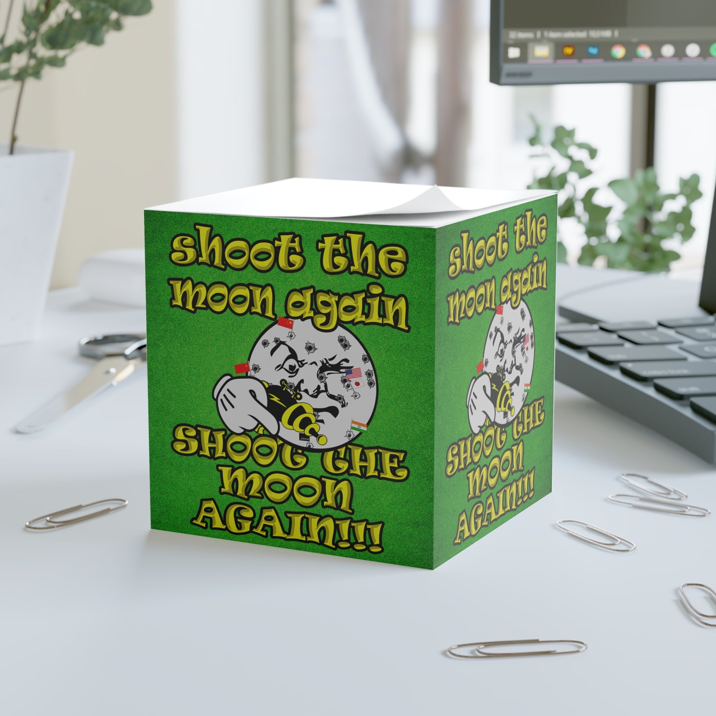 shoot the moon again - note cube (green turf)