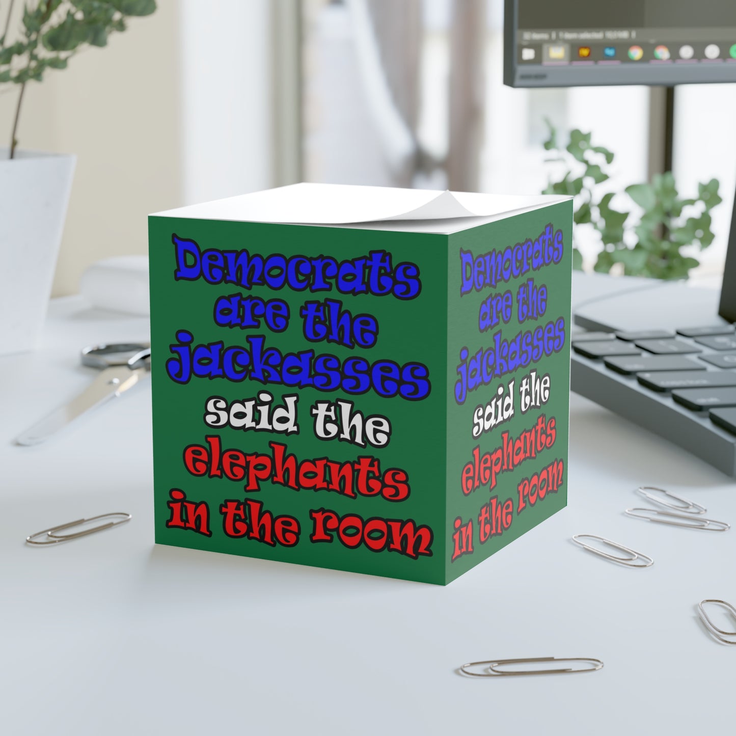 donkeys and elephants - note cube (dark green)