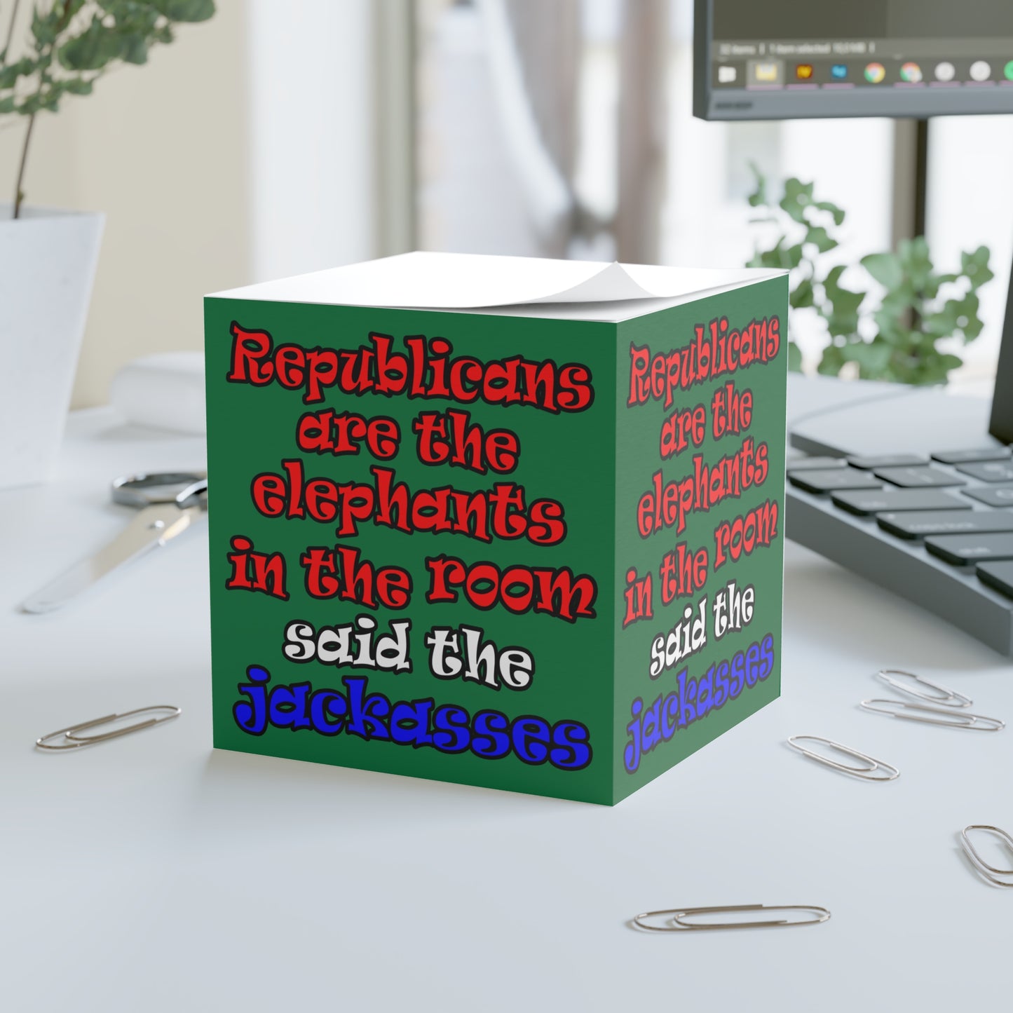 donkeys and elephants - note cube (dark green)