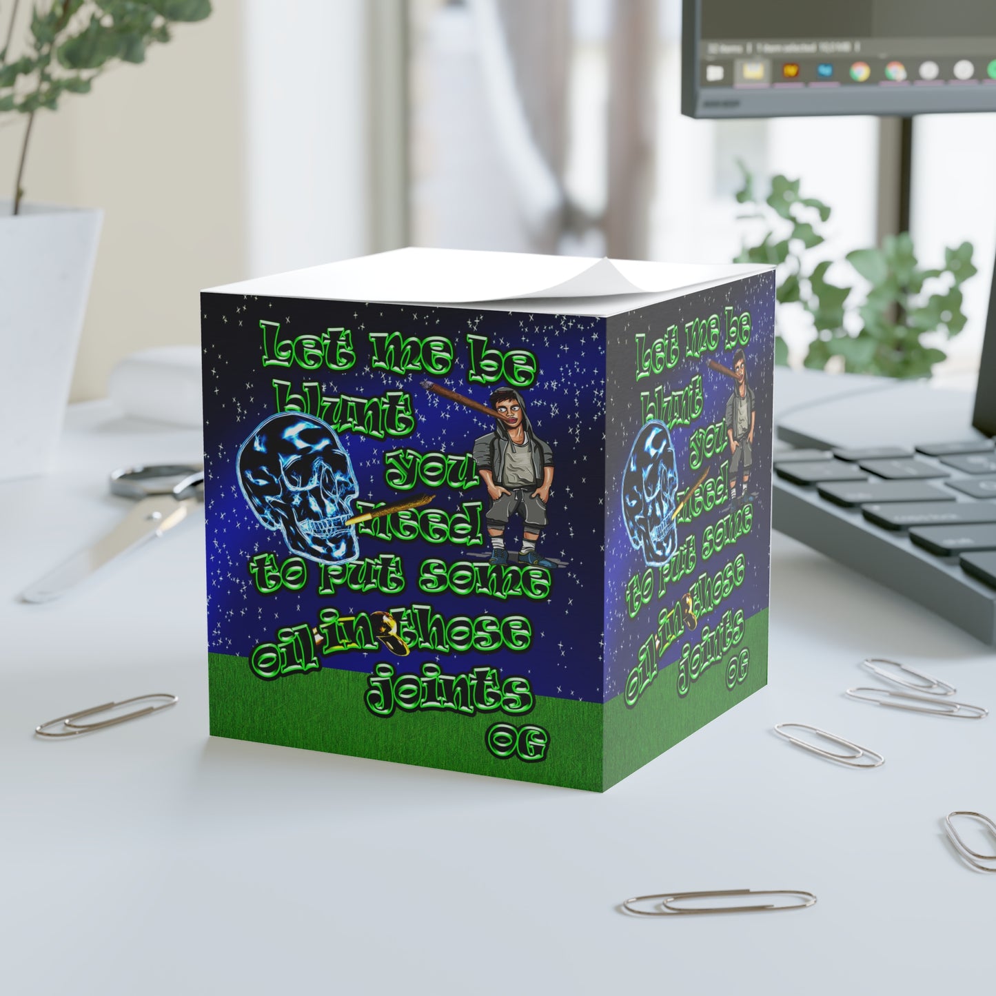 og - note cube ('snoops' background)