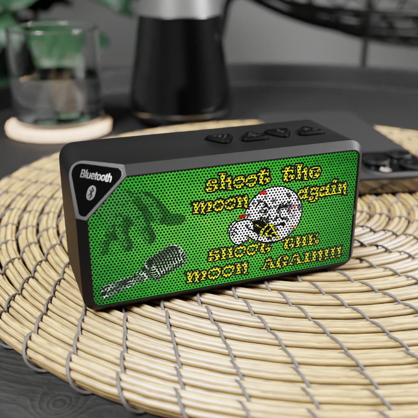shoot the moon again - Jabba Bluetooth Speaker (green turf)