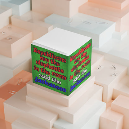donkeys and elephants - note cube (green turf)