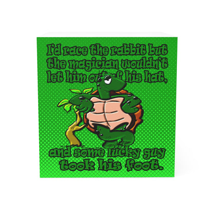 turtle race - note cube (logo green)