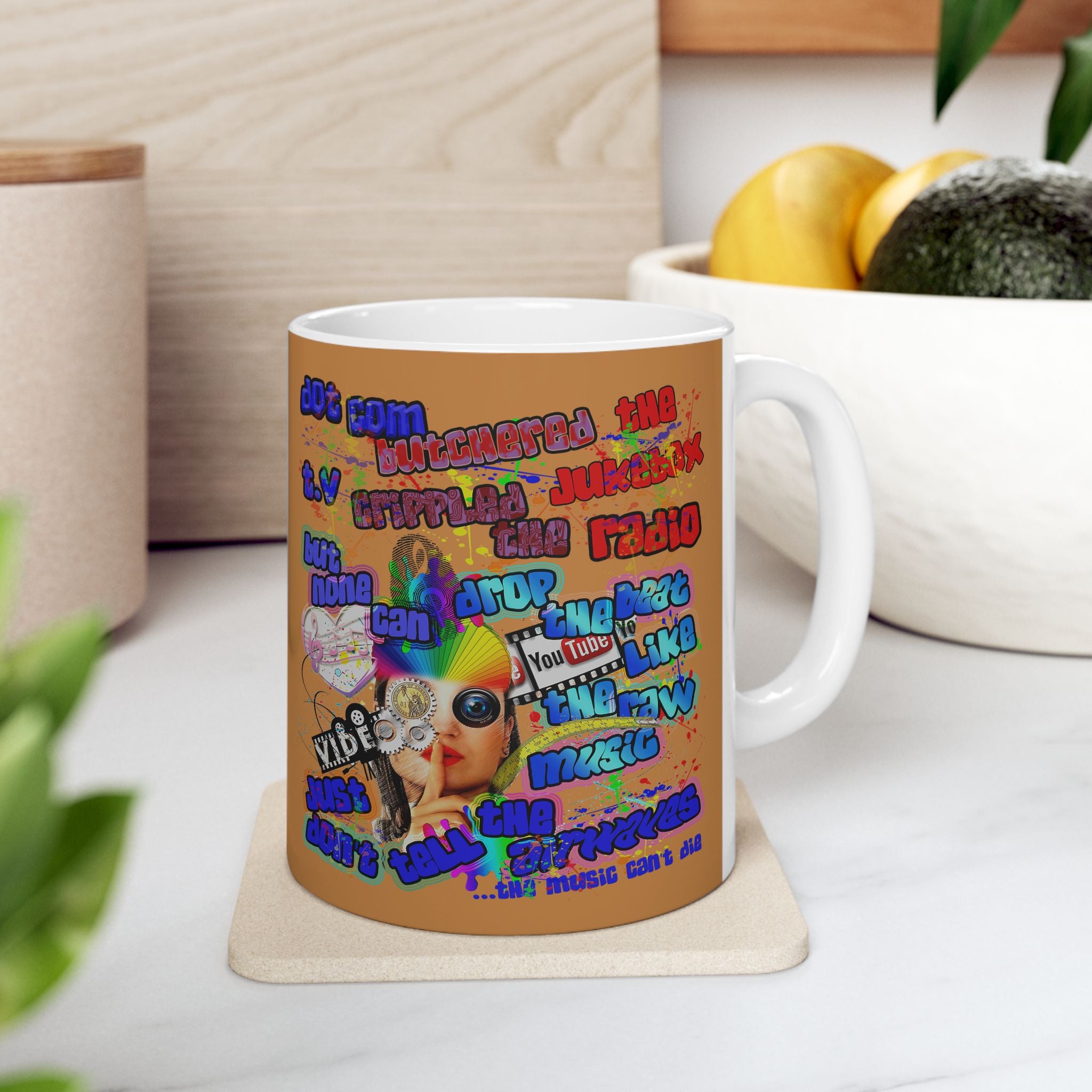 drop the beat - White Mug (light brown)