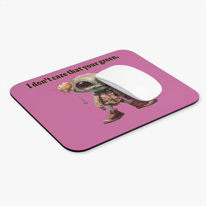 I don't care that your green - Mouse Pad (Rectangle) (light pink)