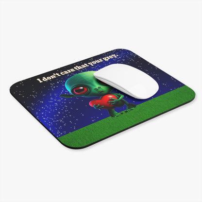 I don't care that your grey - Mouse Pad (Rectangle) ('snoops' background)