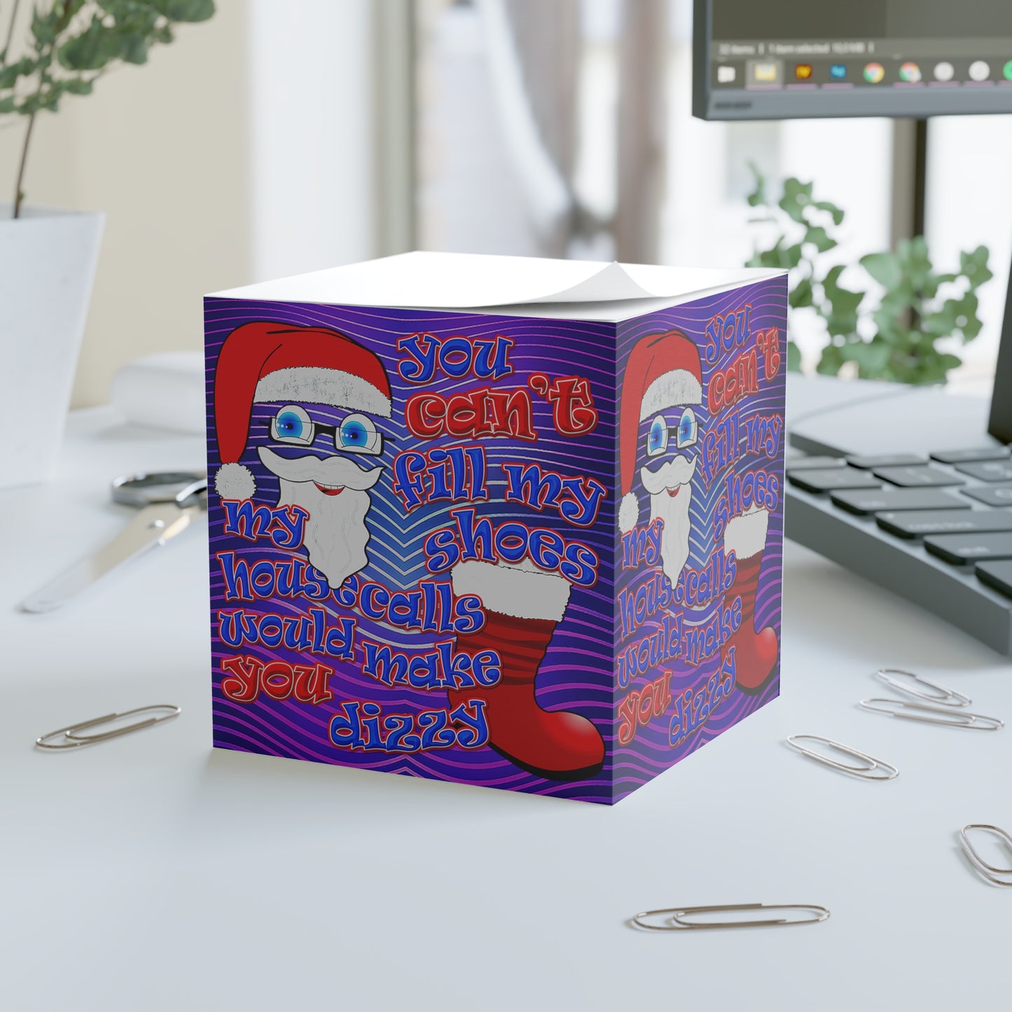 santa's shoes - note cube (purple wave)