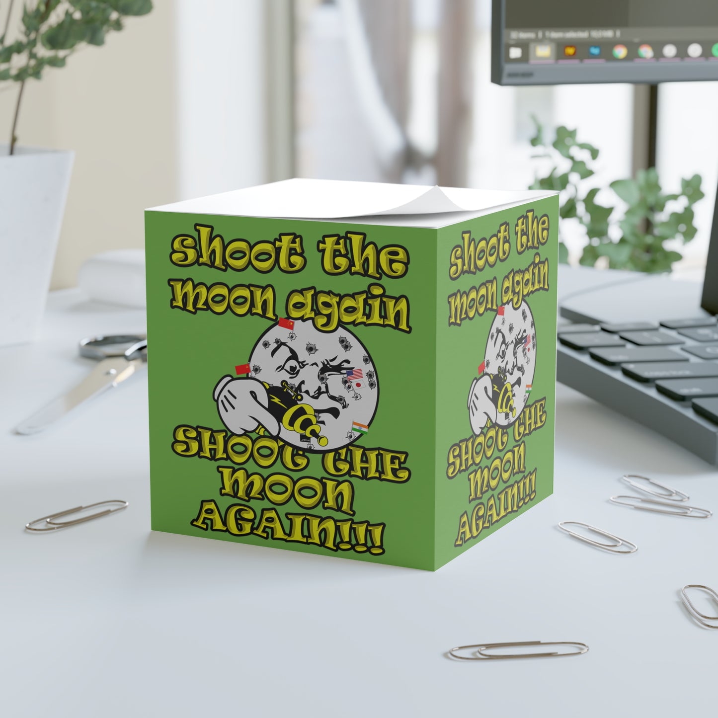 shoot the moon again - note cube (green)