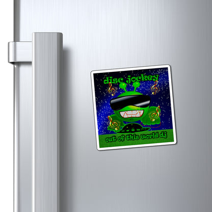 disc jockey - Magnets - ('snoops' background)