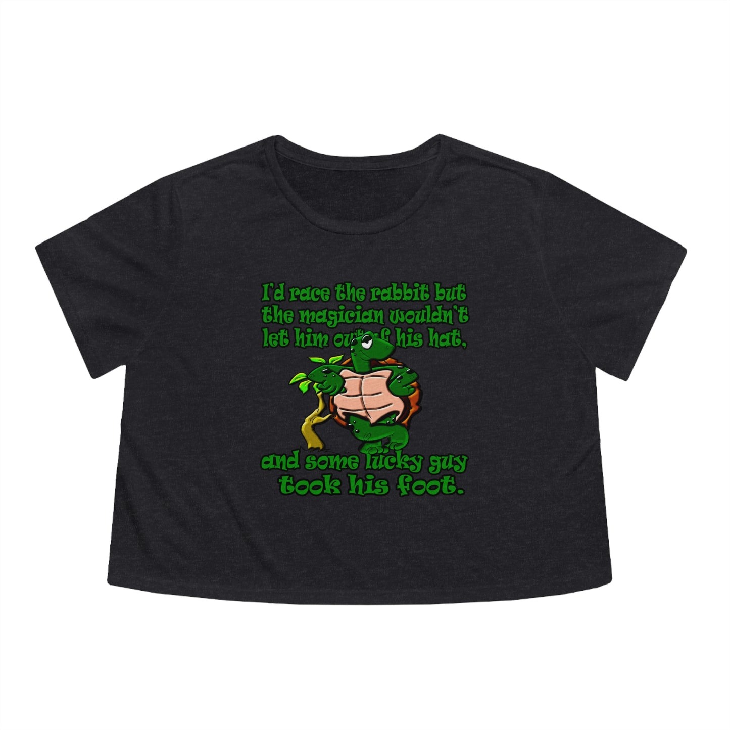turtle race - Women's Flowy Cropped Tee