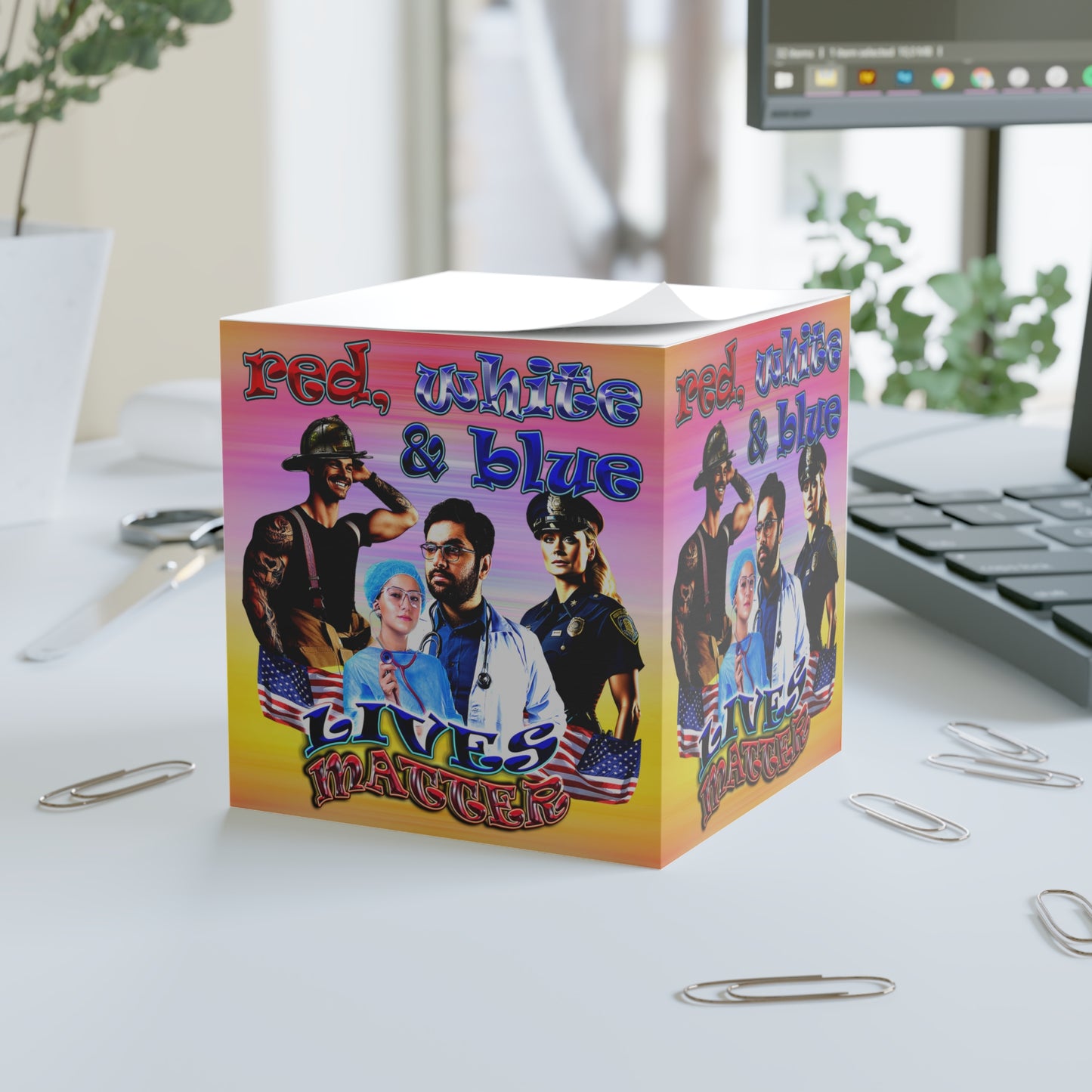 rw&b lives matter - note cube (color blur)