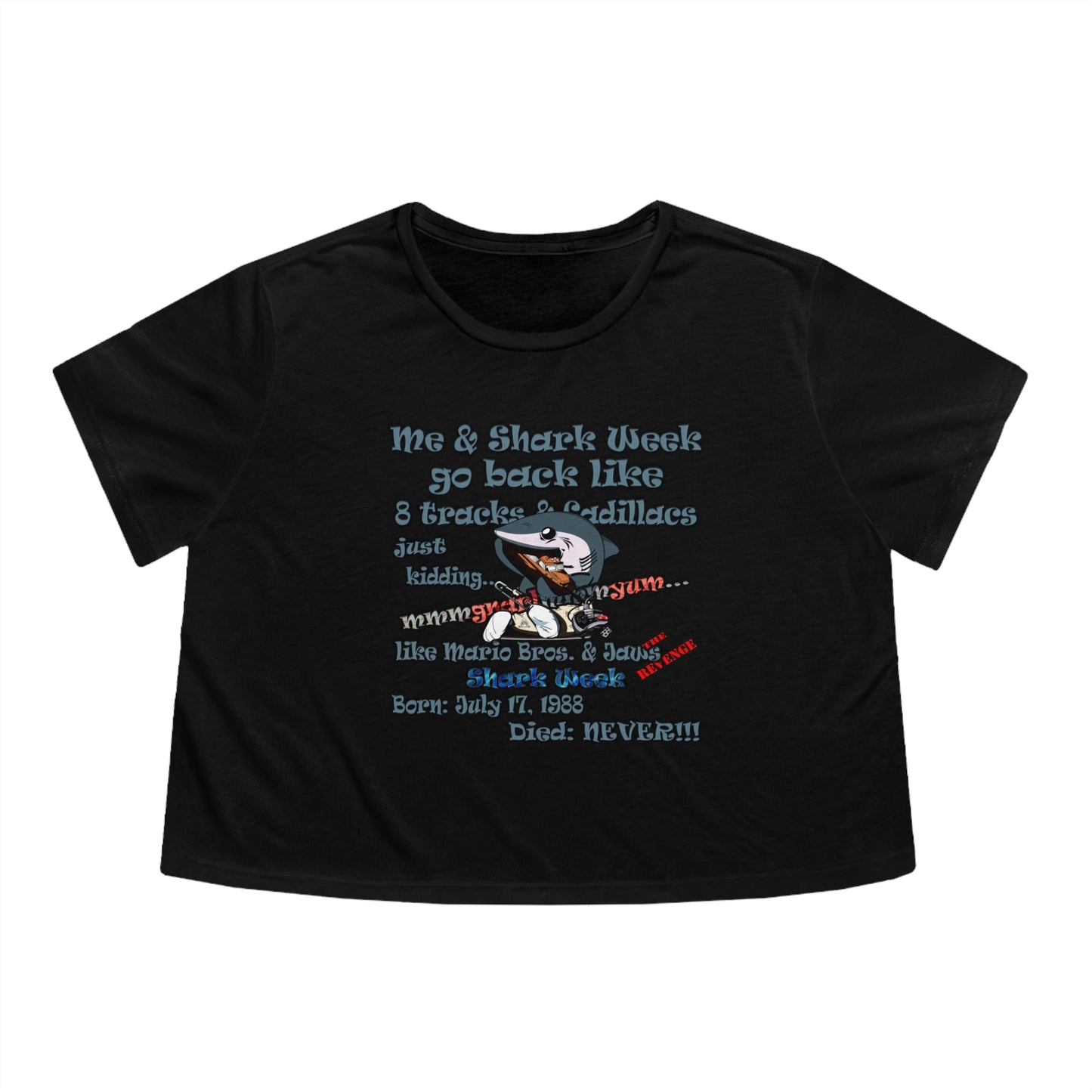 shark week - Women's Flowy Cropped Tee