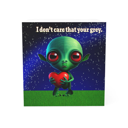 I don't care that your grey - note cube ('snoops' background)