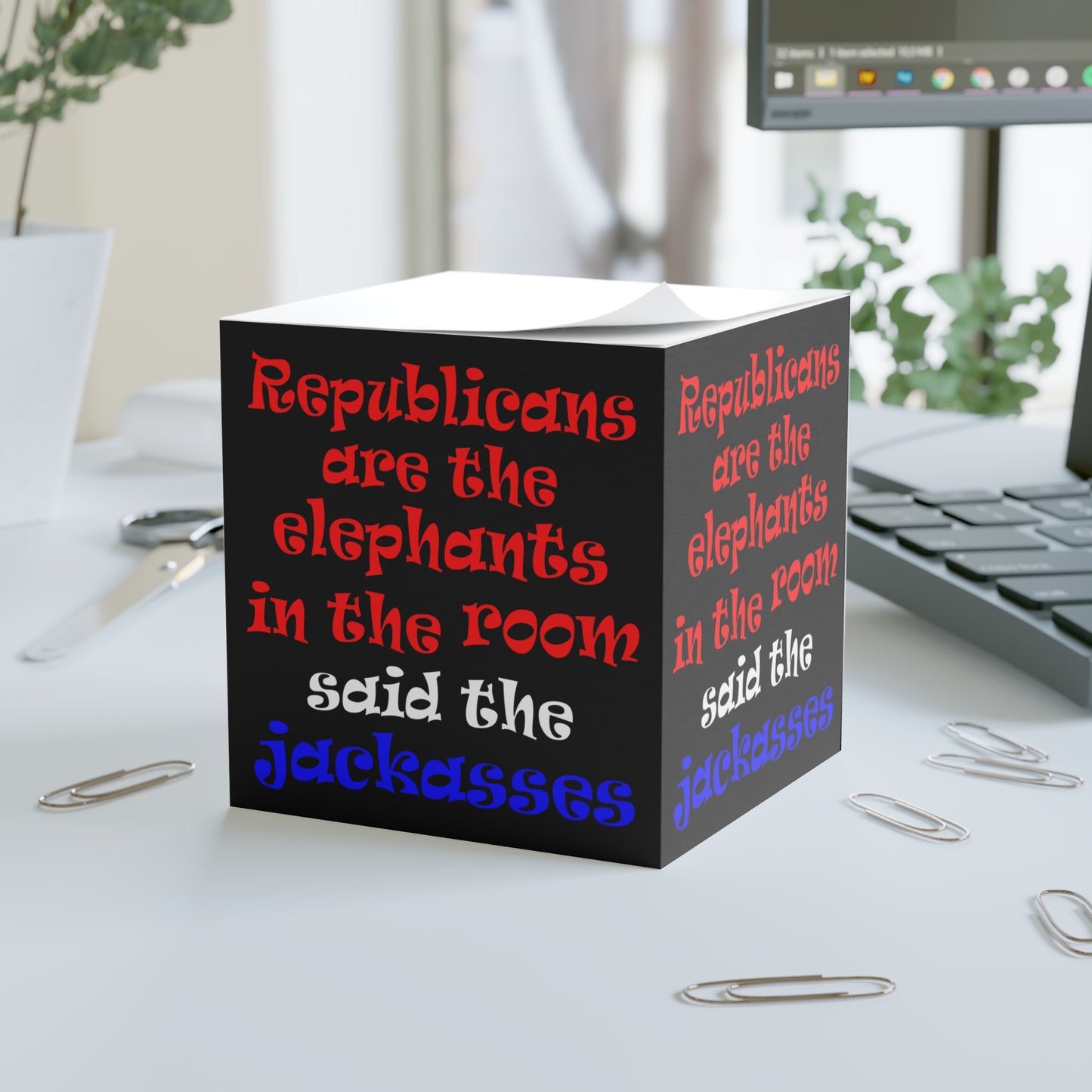 donkeys and elephants - note cube (black)