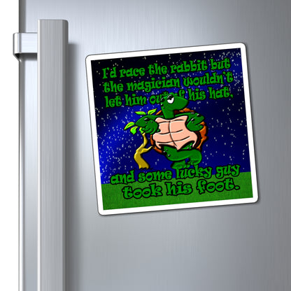 turtle race - Magnets - ('snoops' background)