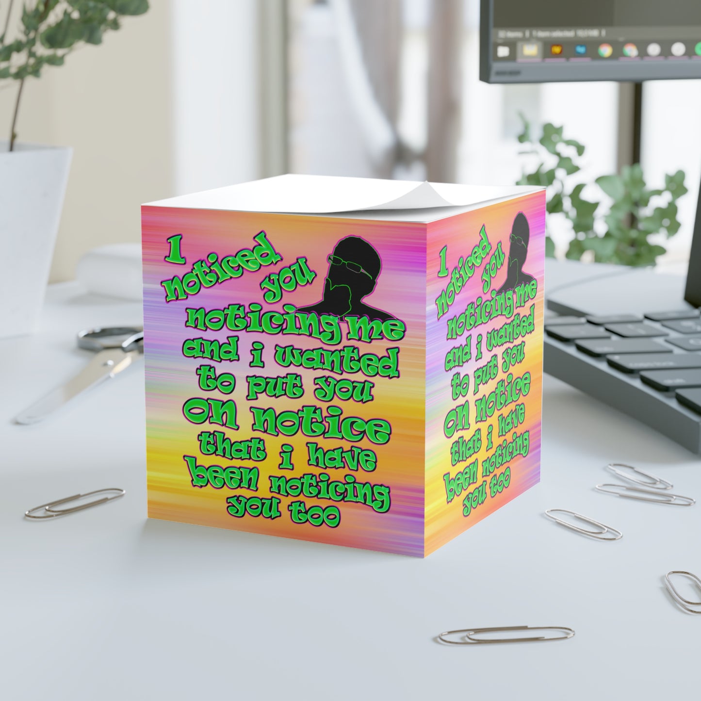 noticed you noticing - note cube (color blur)