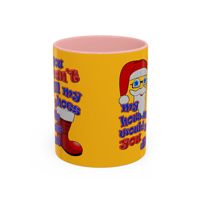 santa's shoes - Accent Mug (yellow)