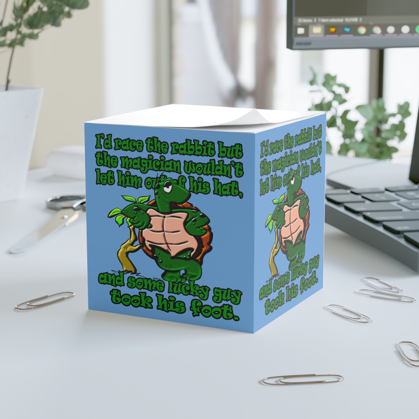 turtle race - note cube (light blue)