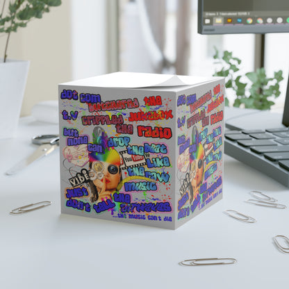 drop the beat - note cube (light grey)