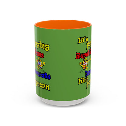 popping like popcorn - Accent Mug (green)