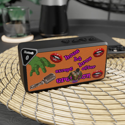 hoes b4 bros - Jabba Bluetooth Speaker (crusta)
