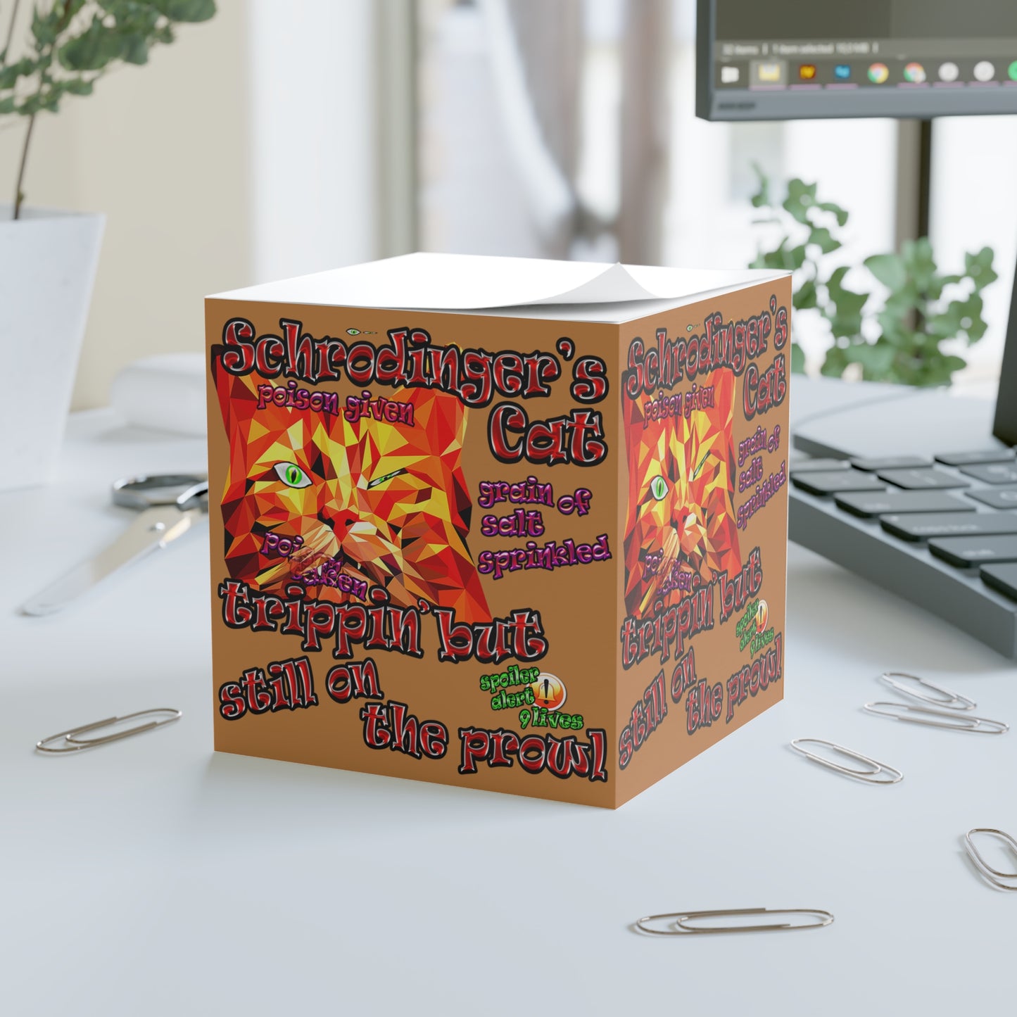 schrodinger's cat - note cube (light brown)