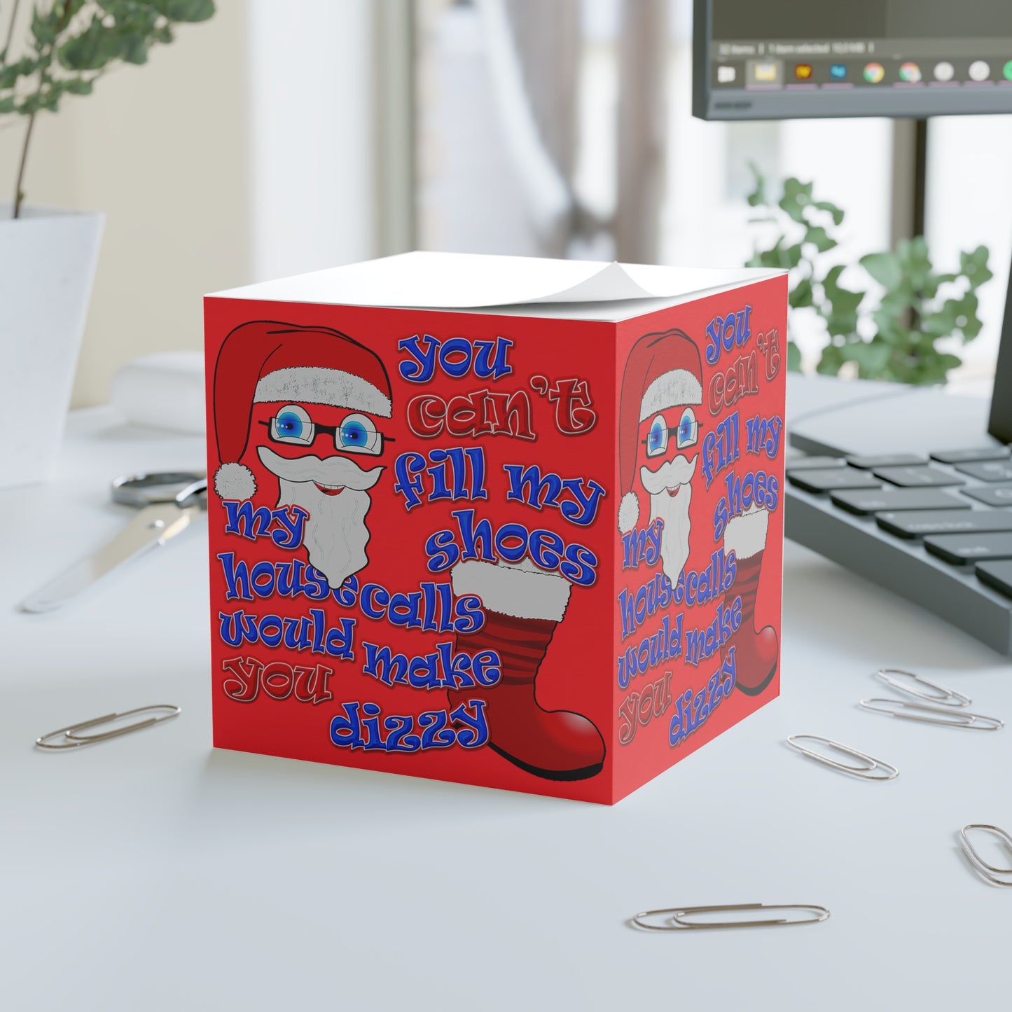 santa's shoes - note cube (red)