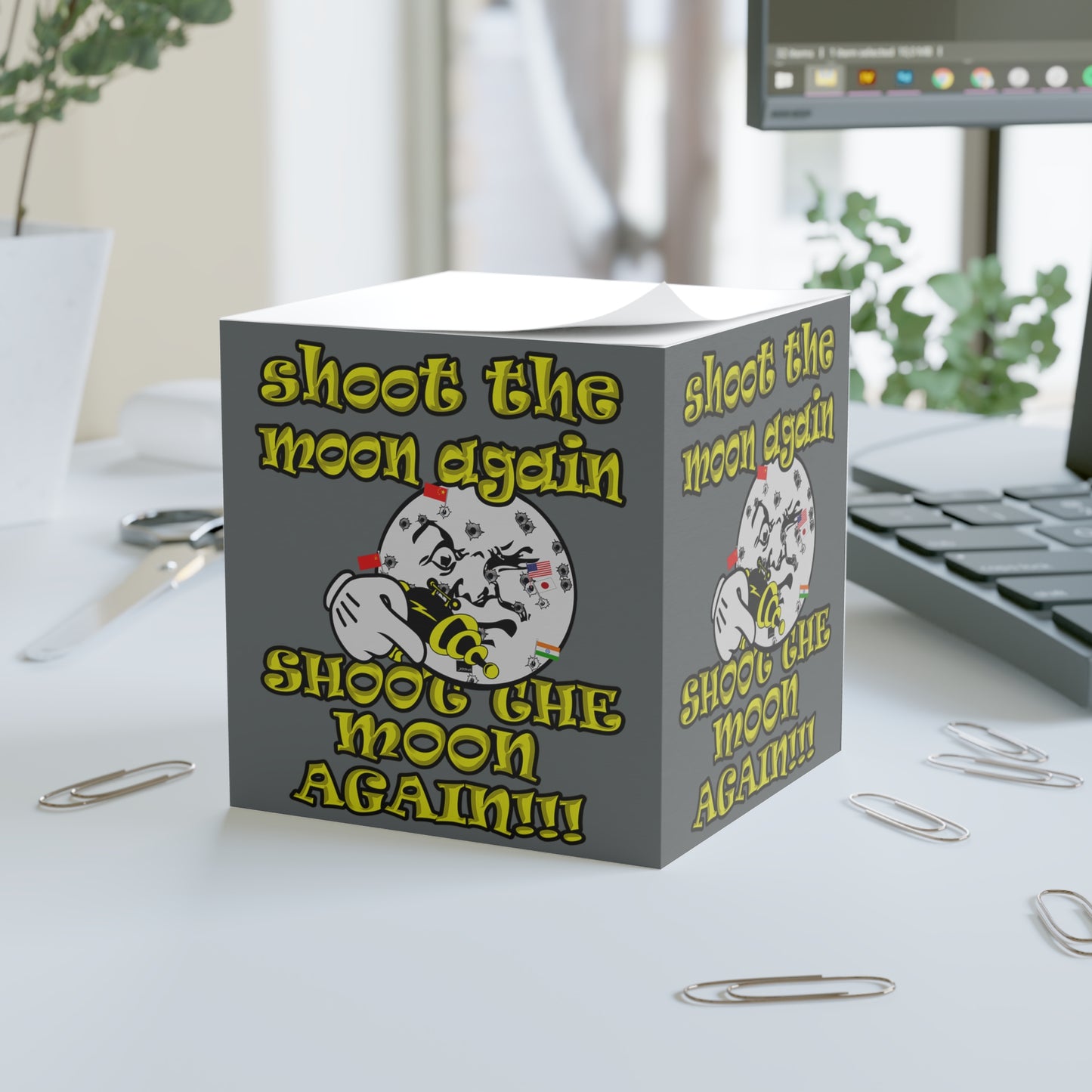 shoot the moon again - note cube (dark grey)