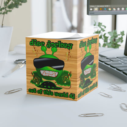 disc jockey - note cube (butterscotch wood finish)