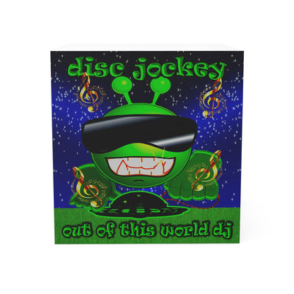 disc jockey - note cube ('snoops' background)